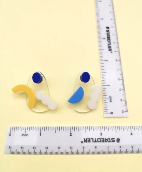 Acrylic Geometric Stud Earrings - Image 5