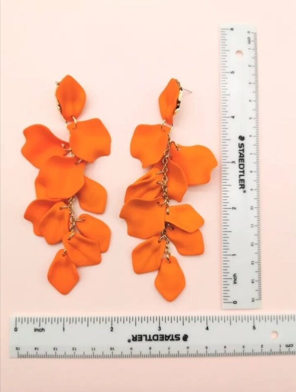 Luxury Petals Earrings - Image 14