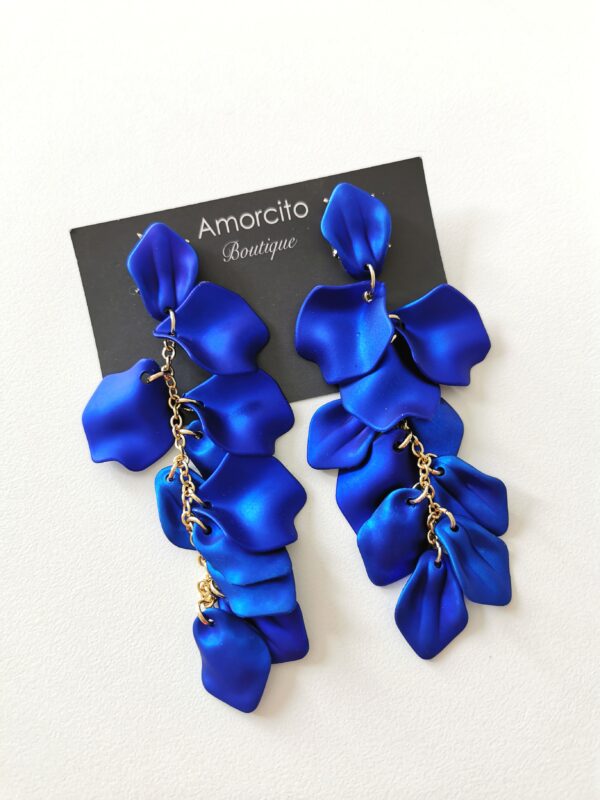 Luxury Petals Earrings - Image 10