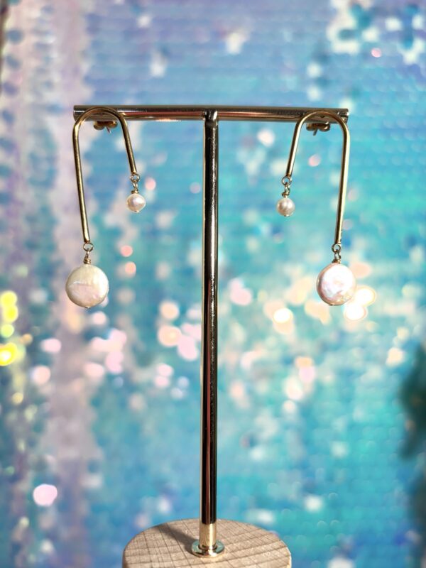 Boho Pearl Earrings - Stainless Steel/U Shape Geometric Asymmetric  Pearl Earrings - Image 5